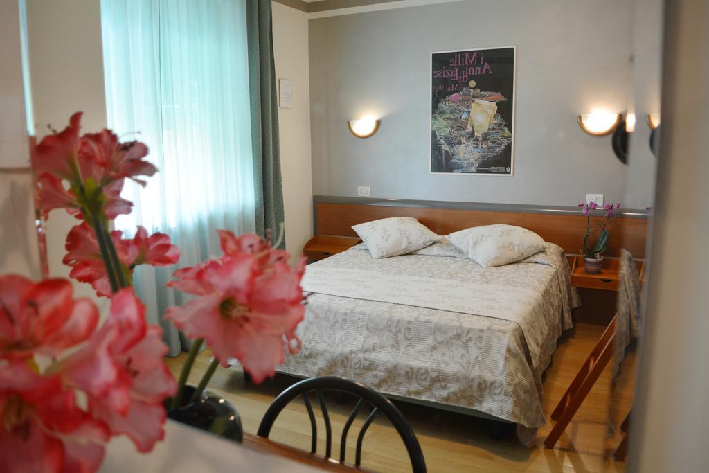 Villa Chiara Lazise Eksteriør billede